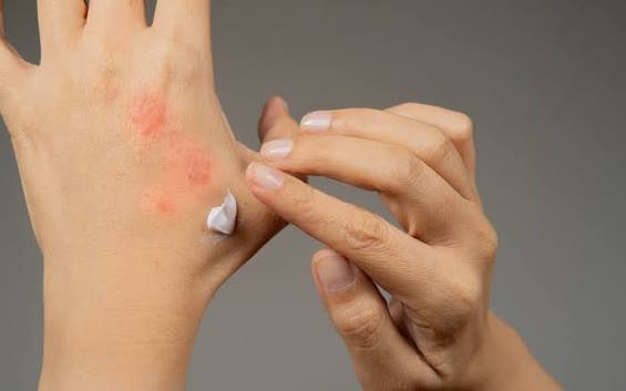 Can Bee Venom Be Used With Other Skincare Ingredients